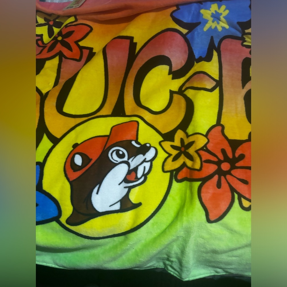 Buc-ee’s beach towel